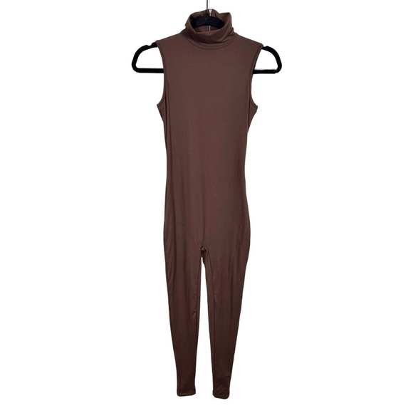 NWT Bumpsuit Stevie Maternity Unitard Turtleneck Sleeveless Jumpsuit in Brown - Picture 4 of 11